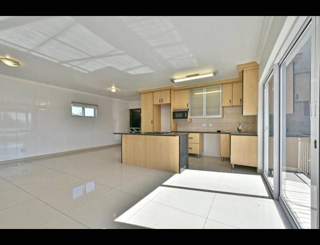 5 BEDROOM HOUSE FOR SALE IN BASSONIA